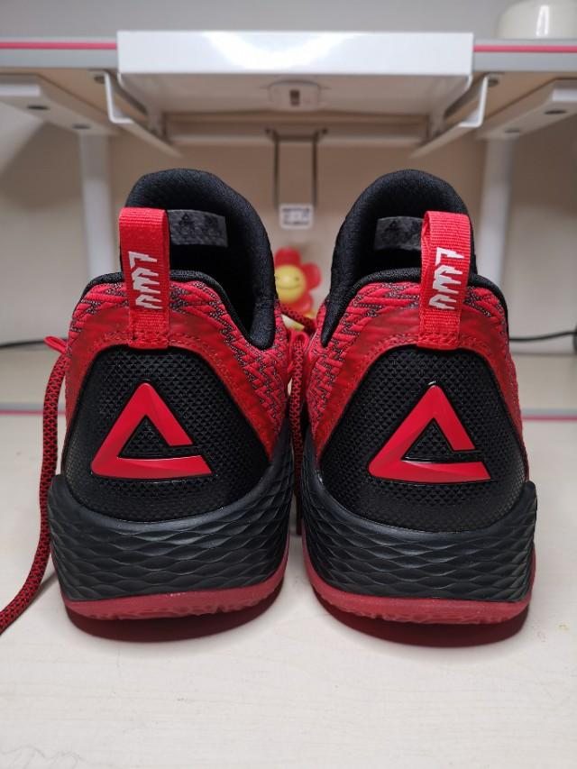 国货当自强最佳第六人战靴匹克闪电开箱