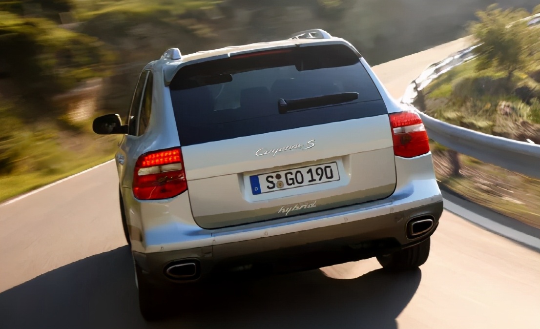 保时捷卡宴一共有几代车型,保时捷卡宴一共几代