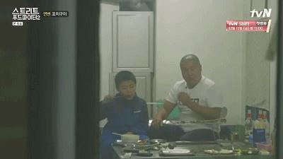 男生想要报警,这种男人暴力报警