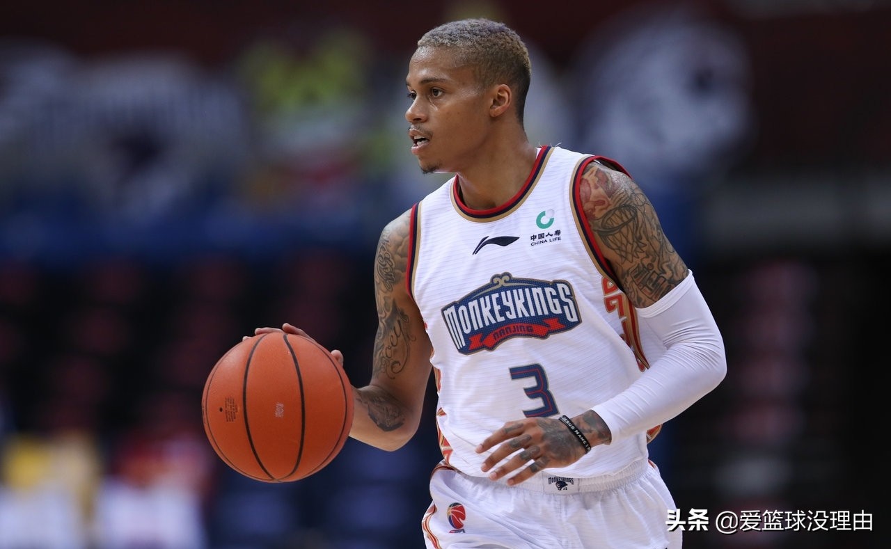 约瑟夫杨单场74分,约瑟夫杨空砍74分全队得分