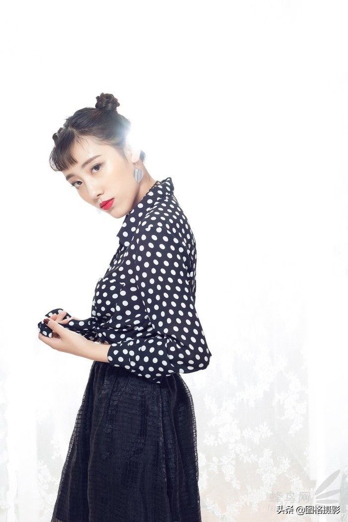 亮腹肌看迅丽神牛迅丽TT350F富士系统热靴闪光灯实拍体验