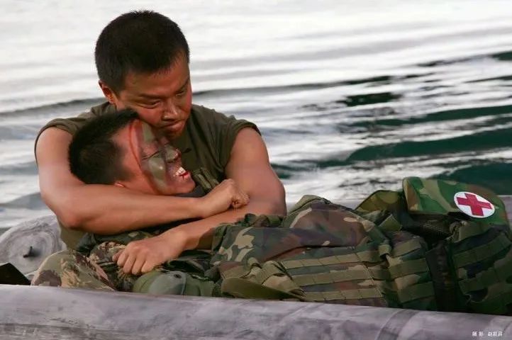 段奕宏王宝强士兵突击经典台词,段奕宏和王宝强士兵突击高燃混剪