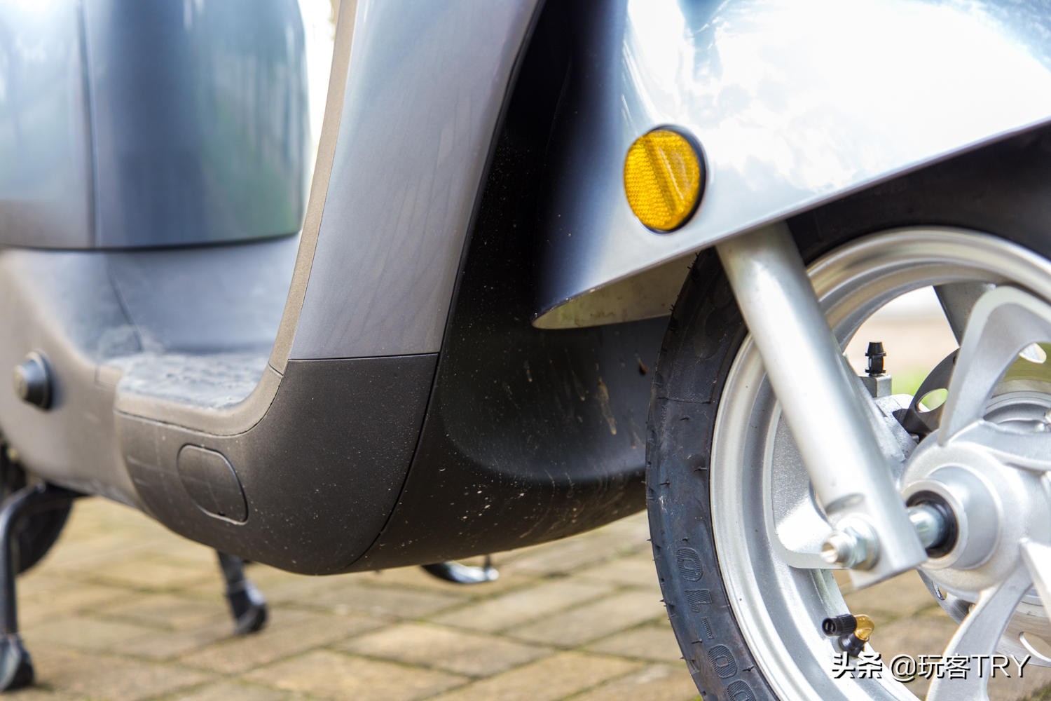 预算3000跑100km的雅迪,预算1000多电动车百公里续航