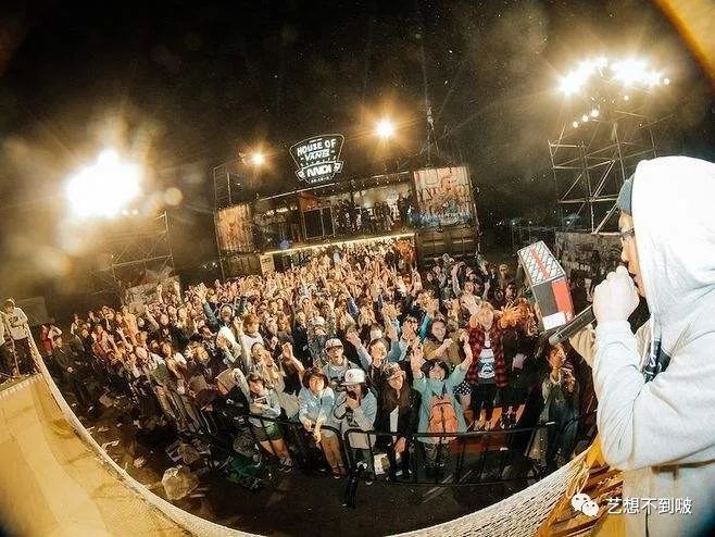 为什么有人只穿vans,你穿jk吗原版视频