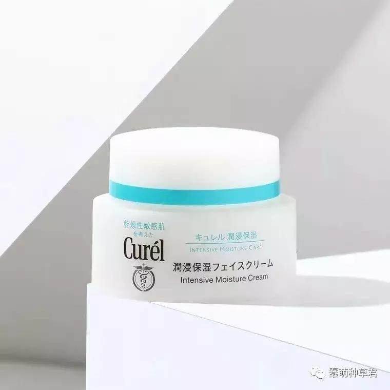 20岁学生党护肤品推荐,20岁大学生平价护肤品推荐