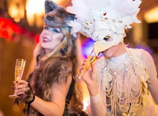 英国跨年的情景,英国跨年