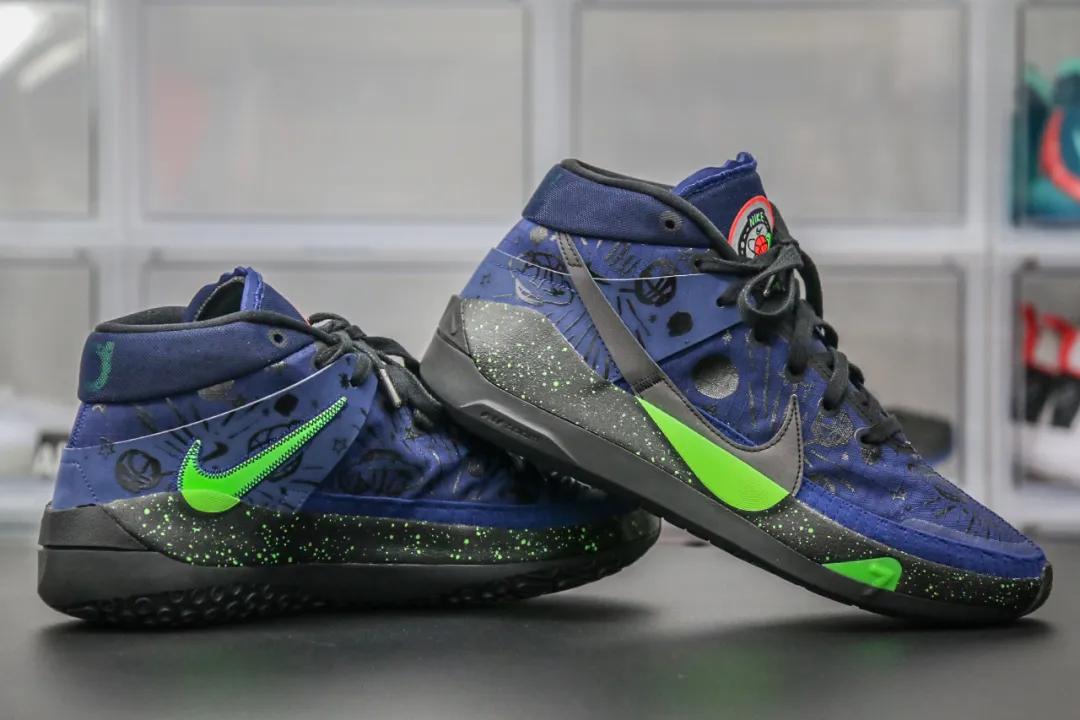 杜兰特签名球鞋最高价,篮球鞋杜兰特12
