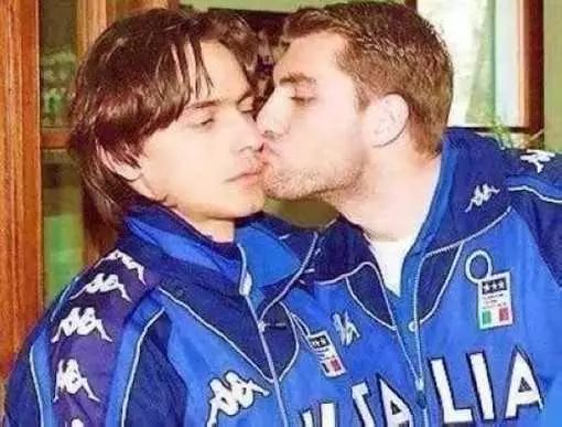 假如队友也有段位的话,如果队友有段位