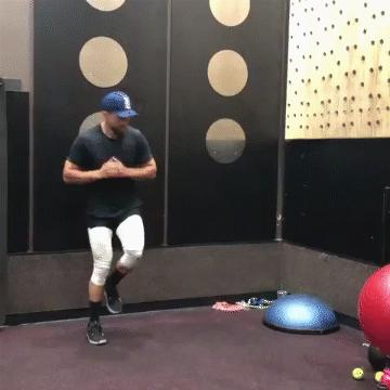 踝扭伤的康复治疗最佳疗法,踝扭伤妙招