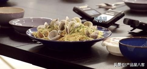 都暻秀金钟仁厨艺比拼,exo的都暻秀经历了什么性情大变