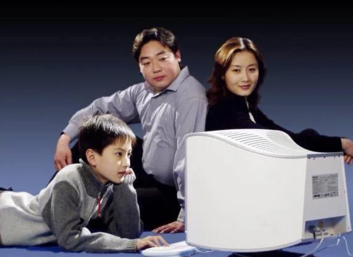 巅峰期突然隐退十位歌手,巅峰突然退圈的明星