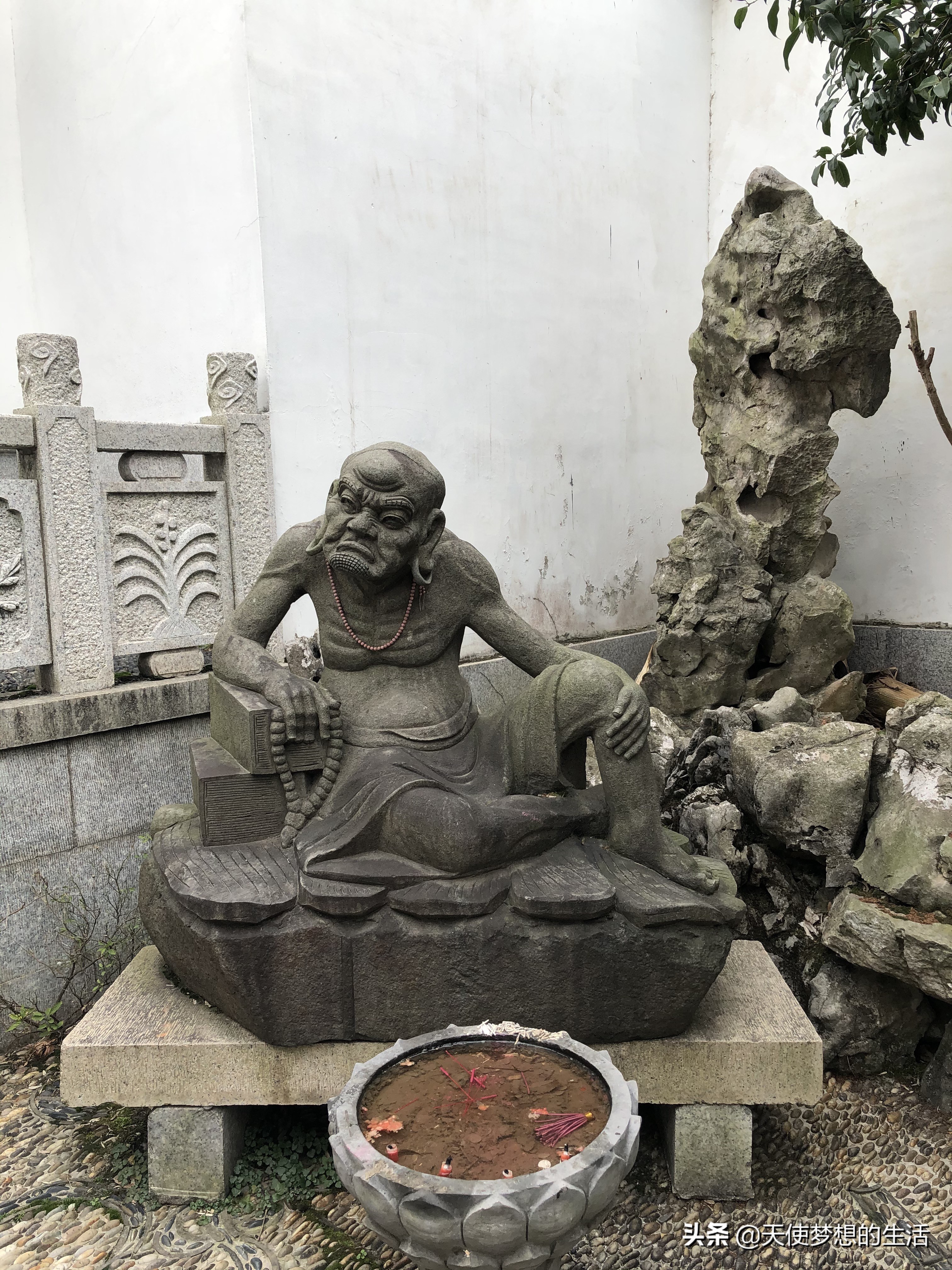 苏州太湖之畔,苏州东山环太湖大道