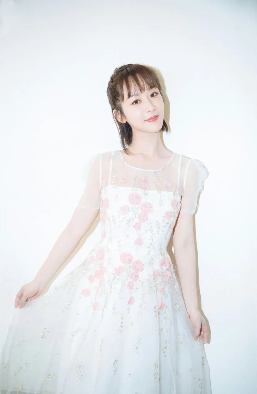 杨紫的感情路,圈内人爆料杨紫的感情