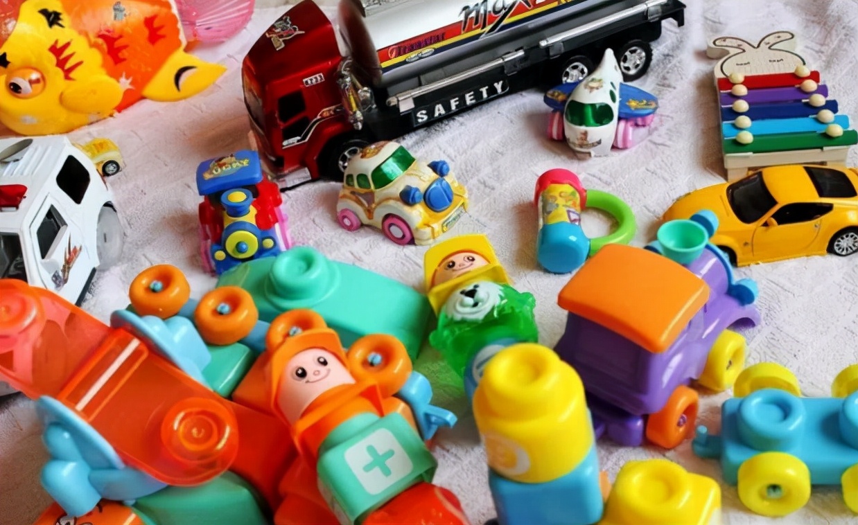 6岁的女孩有异味怎么回事,六岁女孩有异味是怎么回事