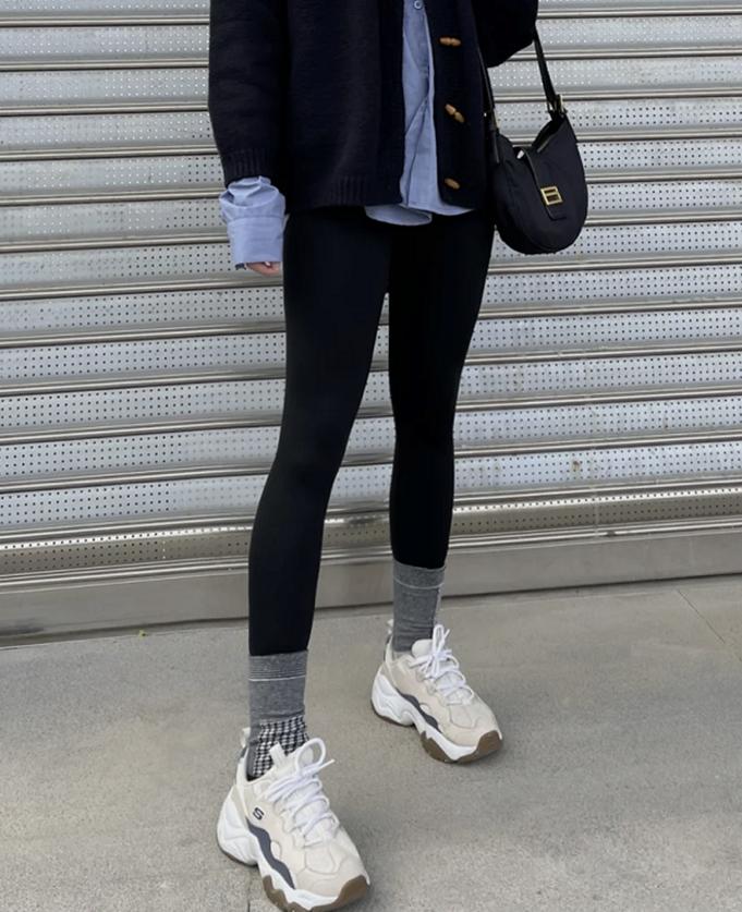 小腿粗穿鲨鱼裤搭配长袜好看吗,鲨鱼裤显腿粗怎么办