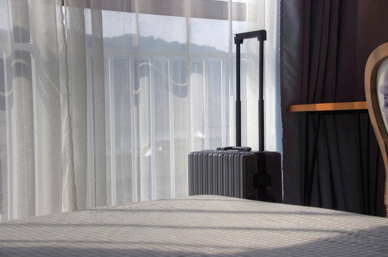 旅行箱密码锁和tsa锁哪个好,旅行箱锁类型怎么选