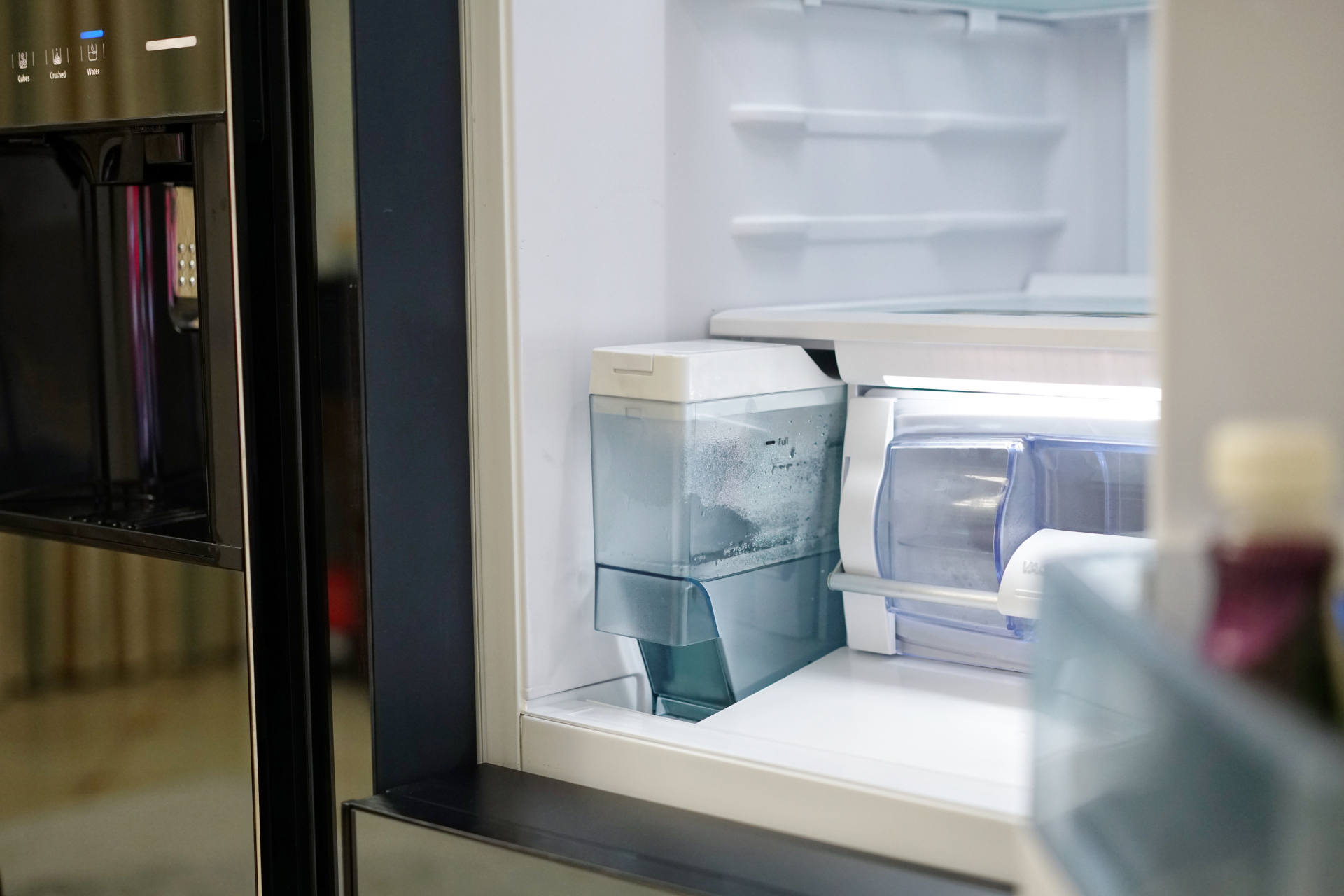 2000左右超高颜值冰箱,日立3200xc不出冰块怎么回事