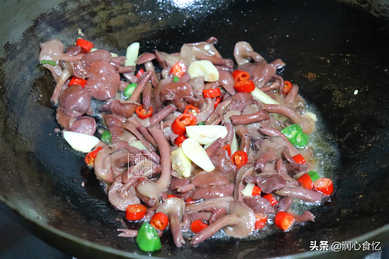 最美味的食用菌,野生菌子又香又好吃