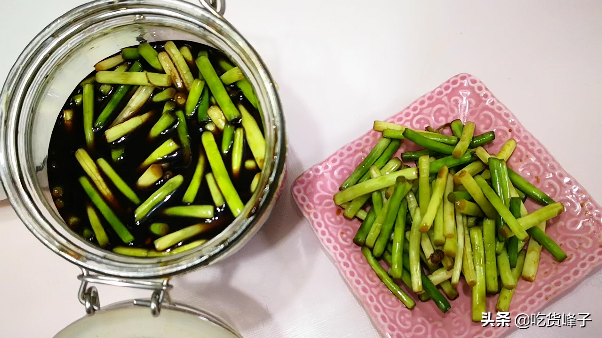 腌黄瓜胡萝卜蒜苔的腌制方法,腌黄瓜和蒜苔一起腌方法教程