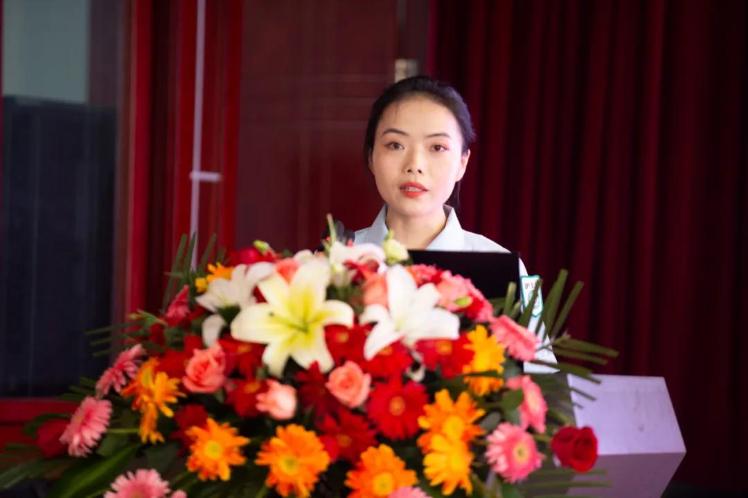 我院举行512国际护士节表彰大会,西安工会医院庆祝5.12国际护士节