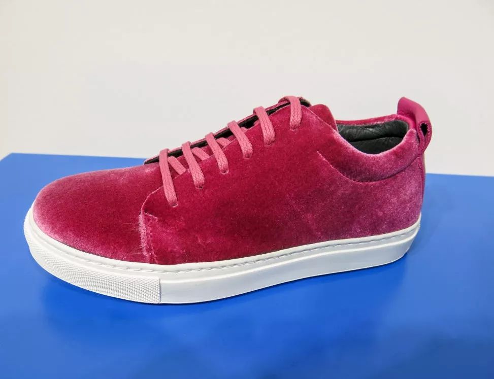 秋天穿丝绒太美太高级了 (轻薄高级的丝绒质地太讨人喜欢了)