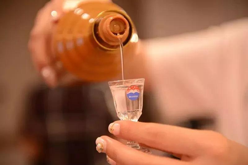 开红酒的小妙招水果刀,开红酒瓶的生活小妙招