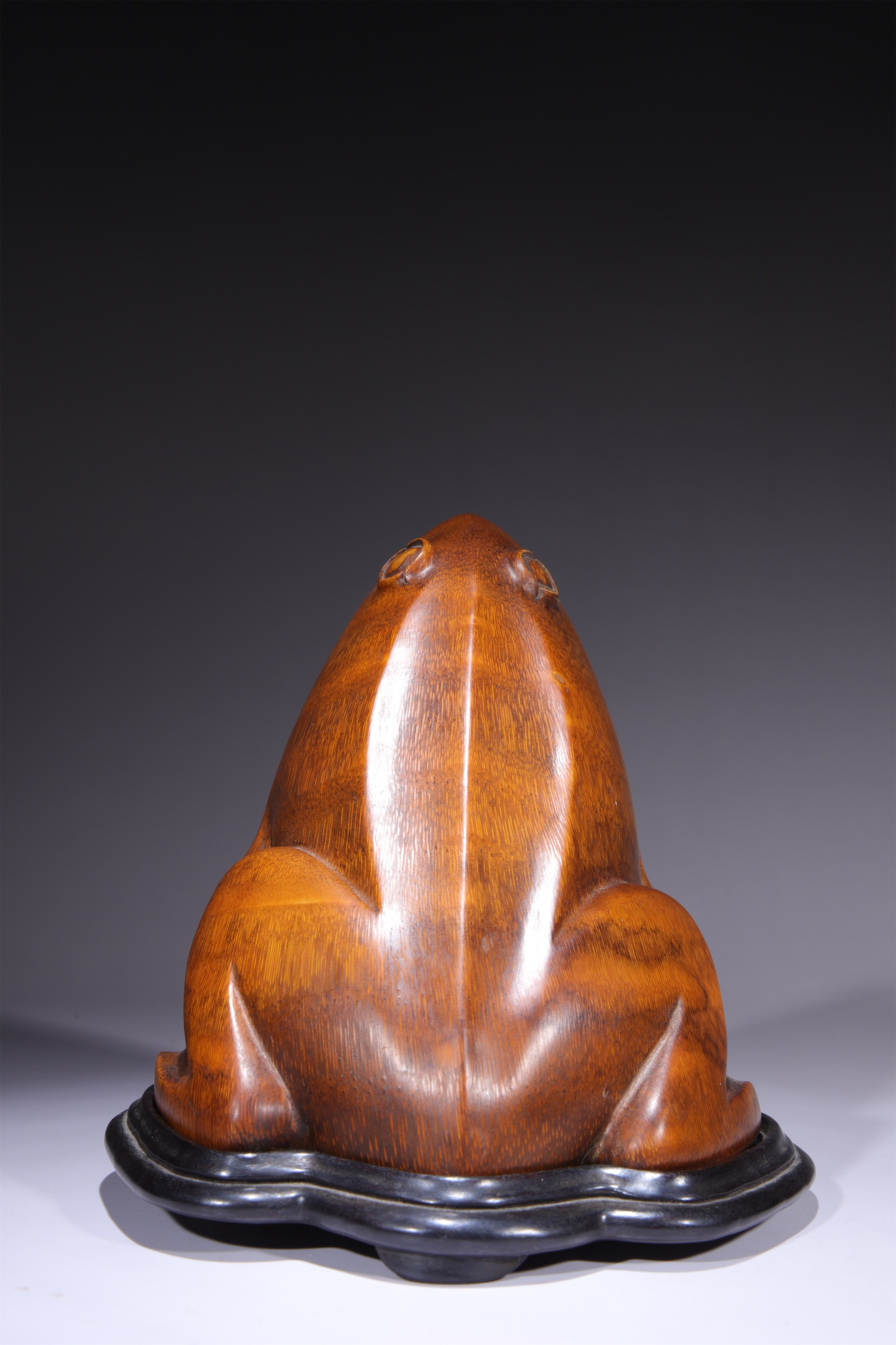 竹雕金蟾制作图,历鹏强竹雕金蟾