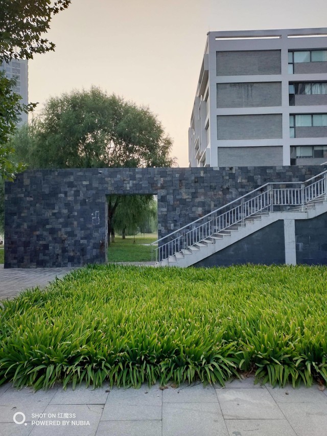 游戏液冷散热,打游戏用风扇还是用散热器好一点