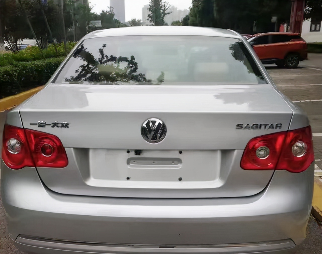 修车店师傅推荐的千元二手车很便宜?了解这几点就能买