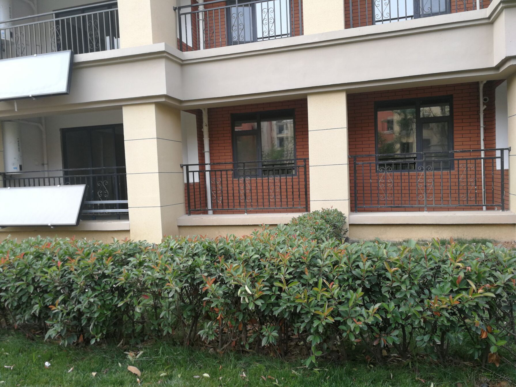 一楼房子究竟值不值得买,上海一楼房子有哪些缺点