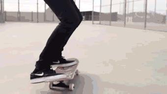 滑板新手入门选什么样的滑板,各种各样滑板