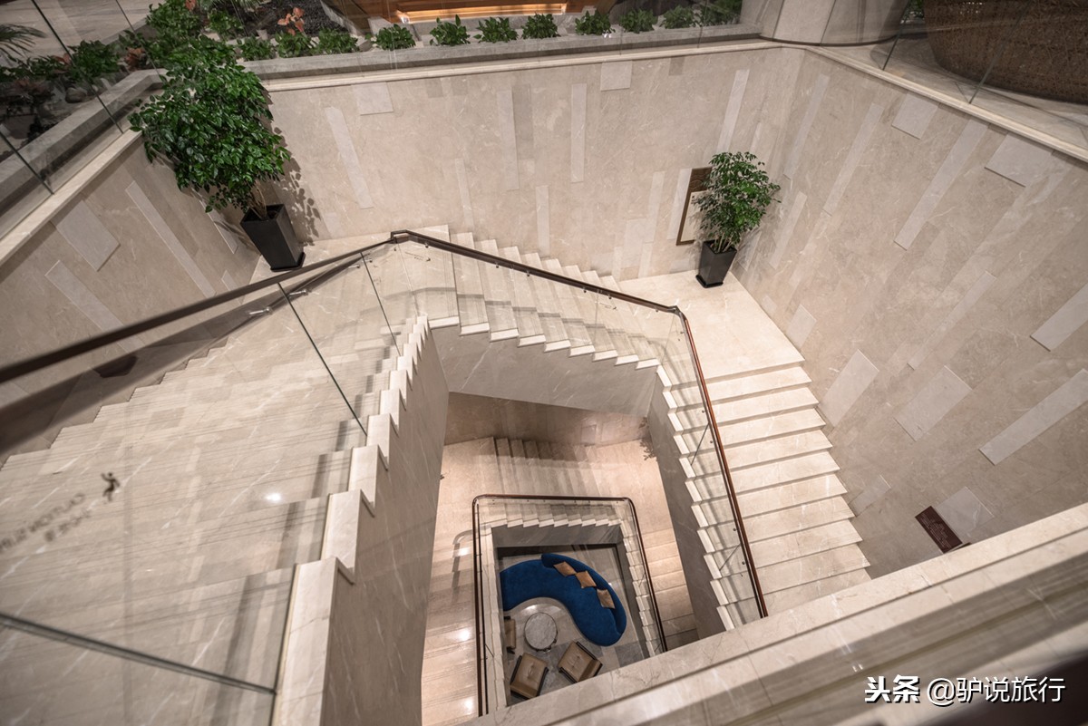 天房洲际与亚特兰蒂斯,天房洲际酒店和亚特兰蒂斯