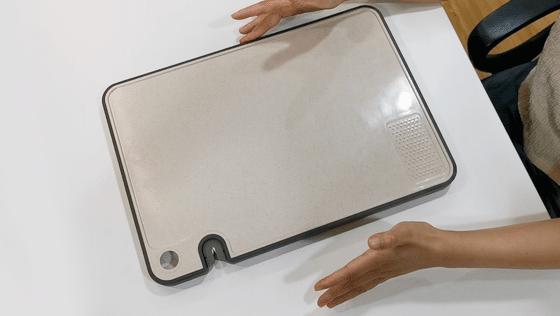 用了2000年的木菜板，被一块多功能菜板改变，不会发霉更抗菌