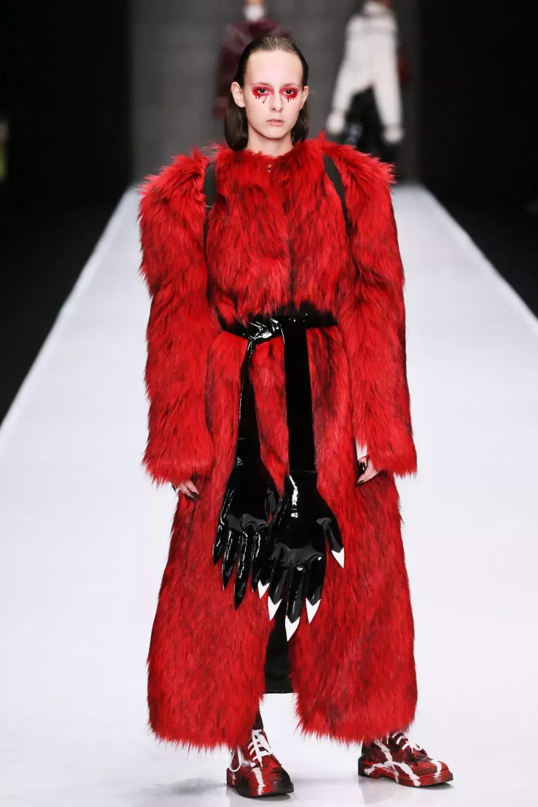 好看的貂皮毛女装,集齐七色召唤