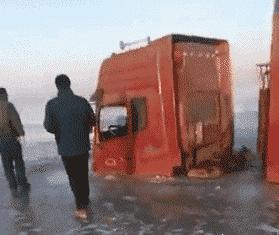 搞笑gif趣图哥们你是故意的吗,搞笑gif趣图我只想说卧槽