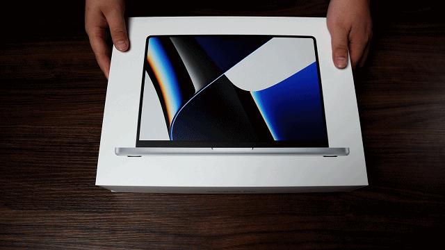 上手了丐版MacBookPro之后,我发现它很强,但也有点菜