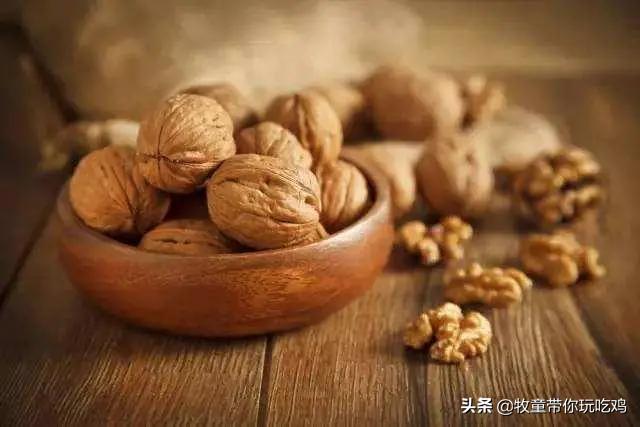 核桃好吃壳难剥,夹心核桃太难剥怎么办