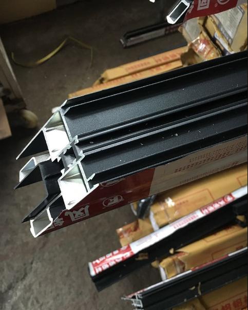 包阳台凤铝断桥铝多少一平方,凤铝断桥怎么分辨真假