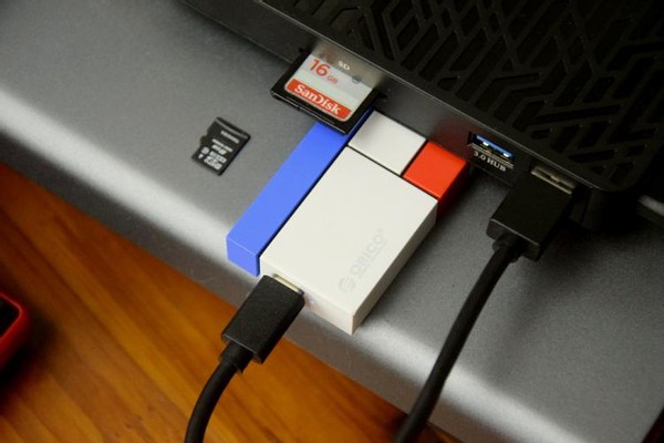 免驱刻录光驱,一专且多能