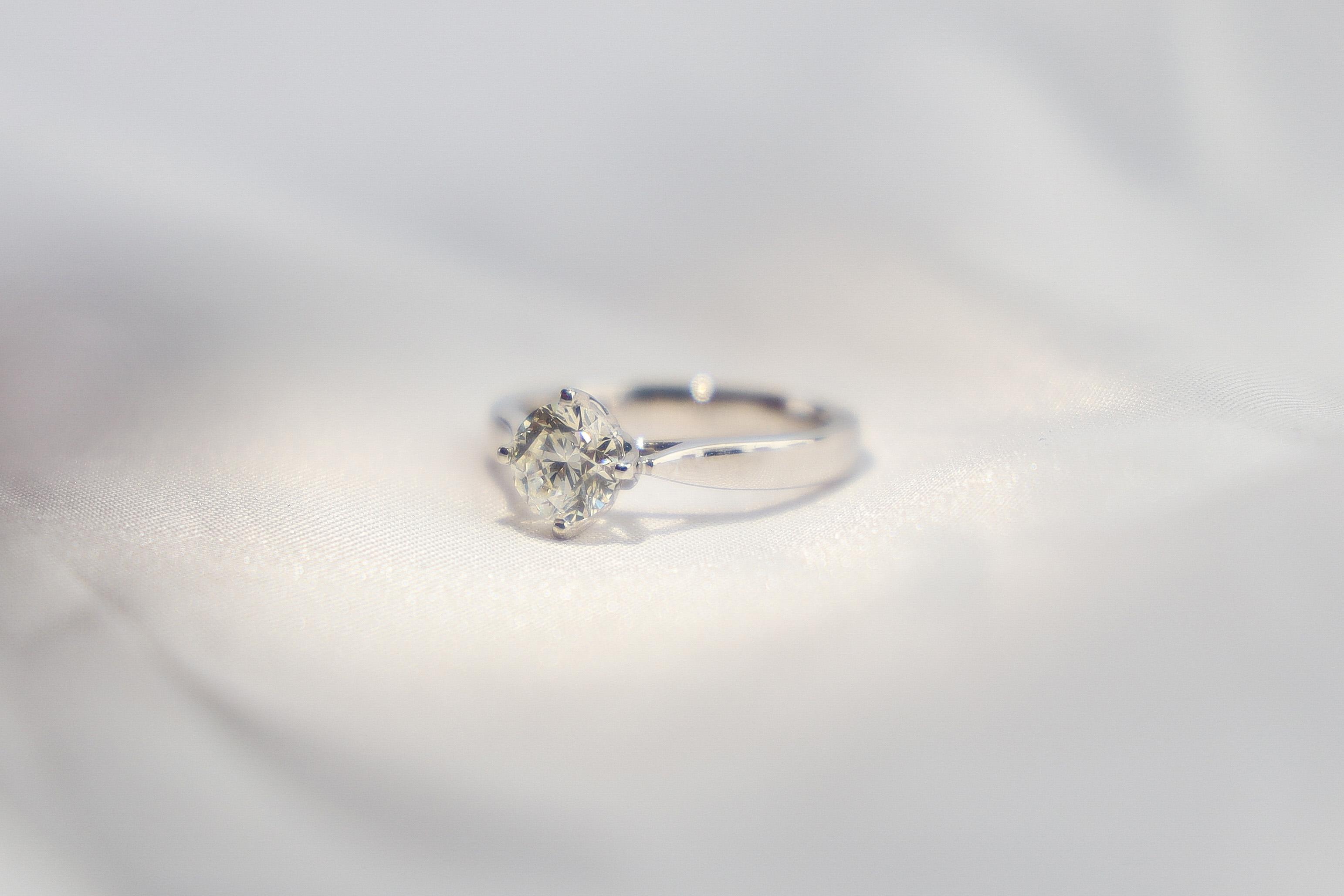 小米有品揭穿珠宝行业“*局骗**”！1克拉仅39991元，网友：干得漂亮