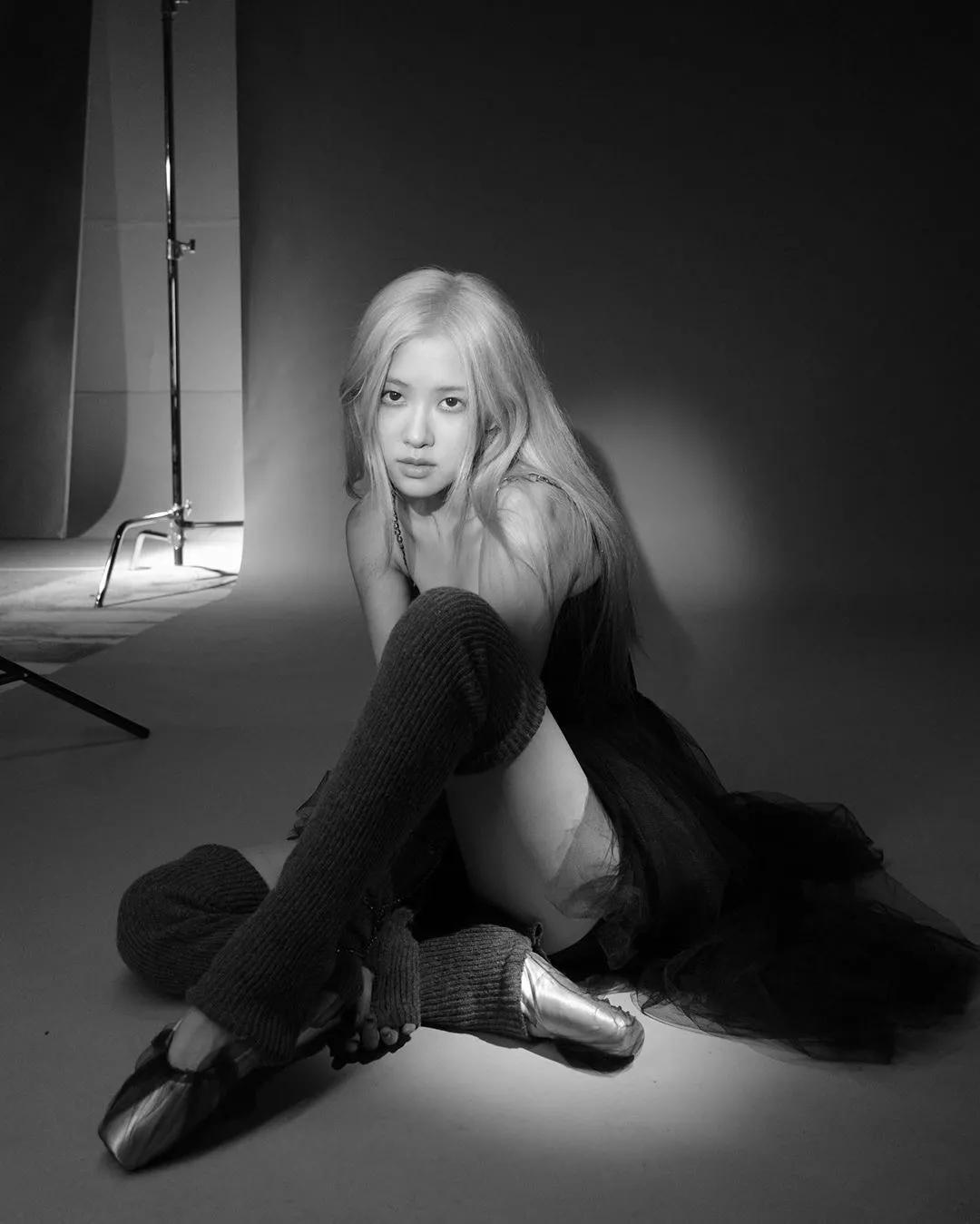 blackpink的朴彩英rosie,blackpink朴彩英澳洲玫瑰歌名