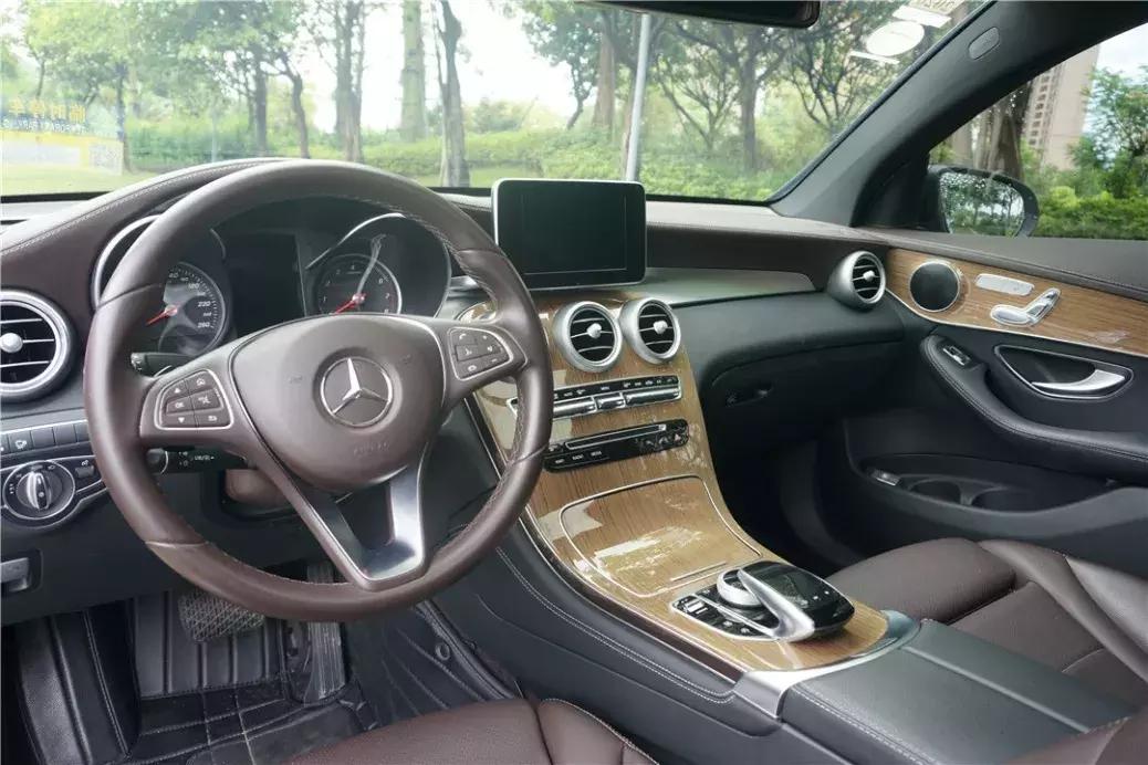 奔驰glccoupe2024款深度体验,奔驰glccoupe测评