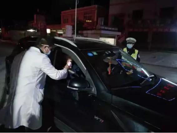 新型肺炎防控云南 (防控新型肺炎疫情云南警方在行动)