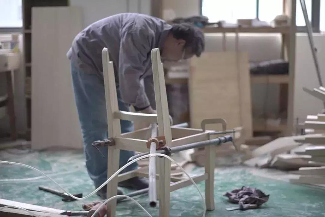 开农村淘宝店靠什么赚钱,农村小伙创业开互联网公司亏百万