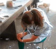 搞笑gif永远不要相信任何人,朋友圈gif背景搞笑