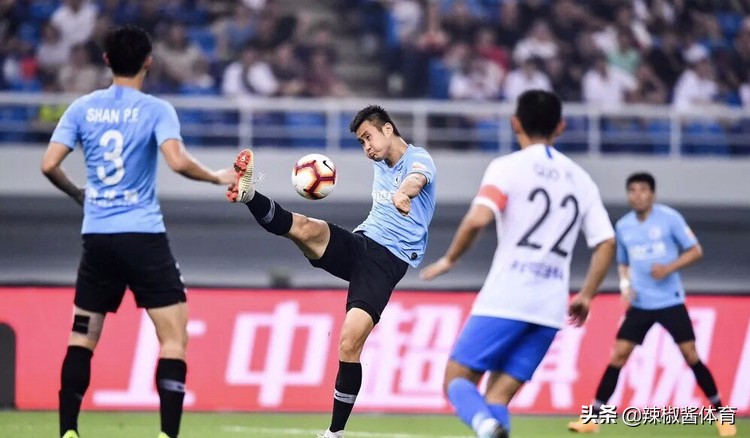 贝尼特斯利物浦战术,贝尼特斯踢什么阵型