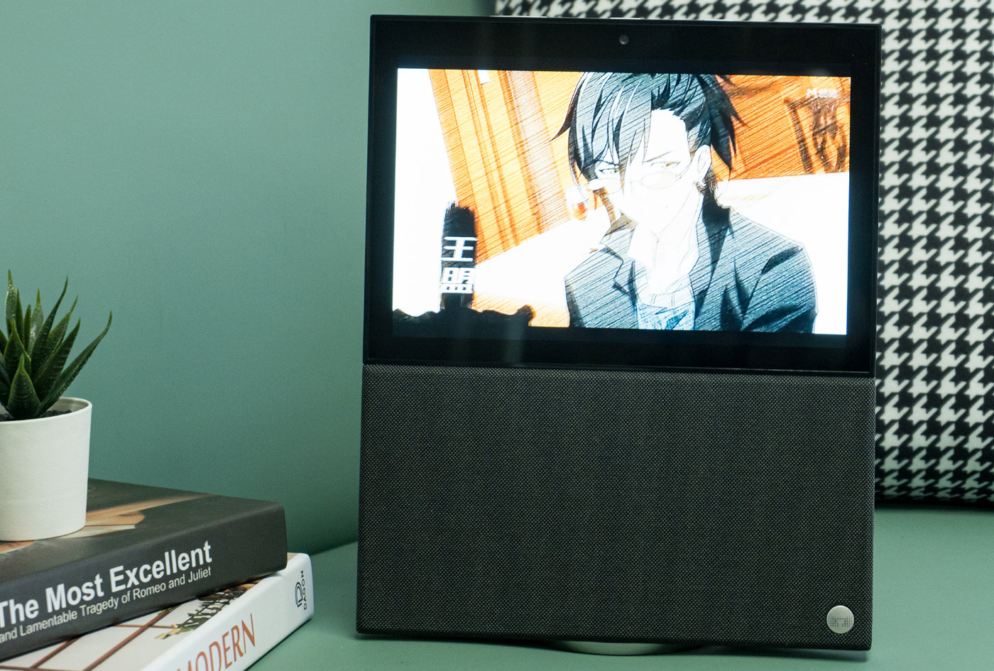 说一下天猫精灵智能音箱视频演示,天猫精灵v10视频通话免应答