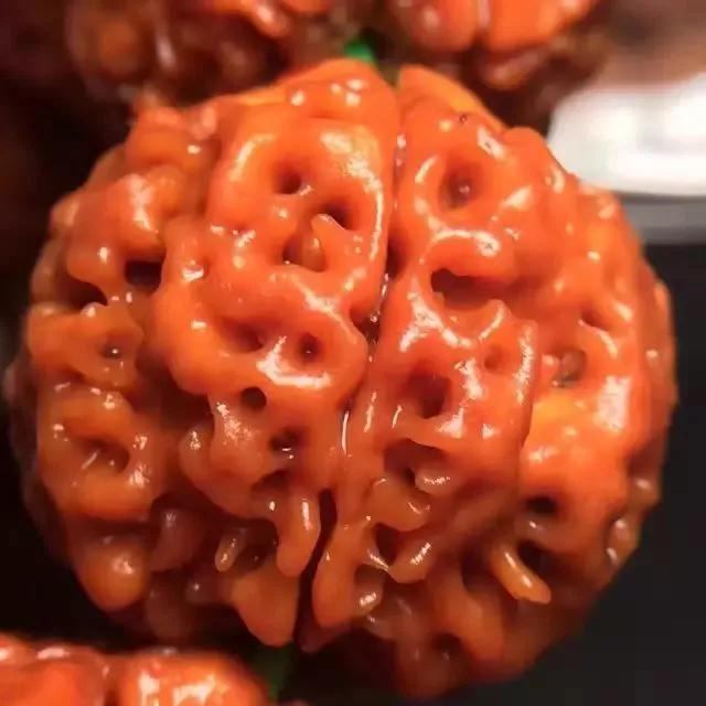 什么是金刚菩提鹰爪纹路,金刚菩提表面纹路磨损