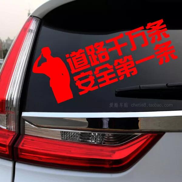 在高速路上遇紧急情况怎么避险,在高速上遇到紧急情况怎么避险