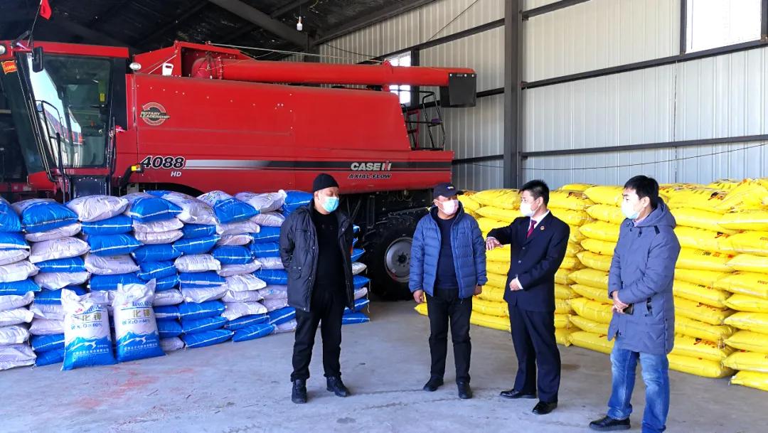 对关键岗位人员的监管力度不够,对重点领域和关键岗位的监督